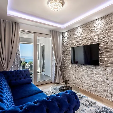 Luxury Elysium Apartment *